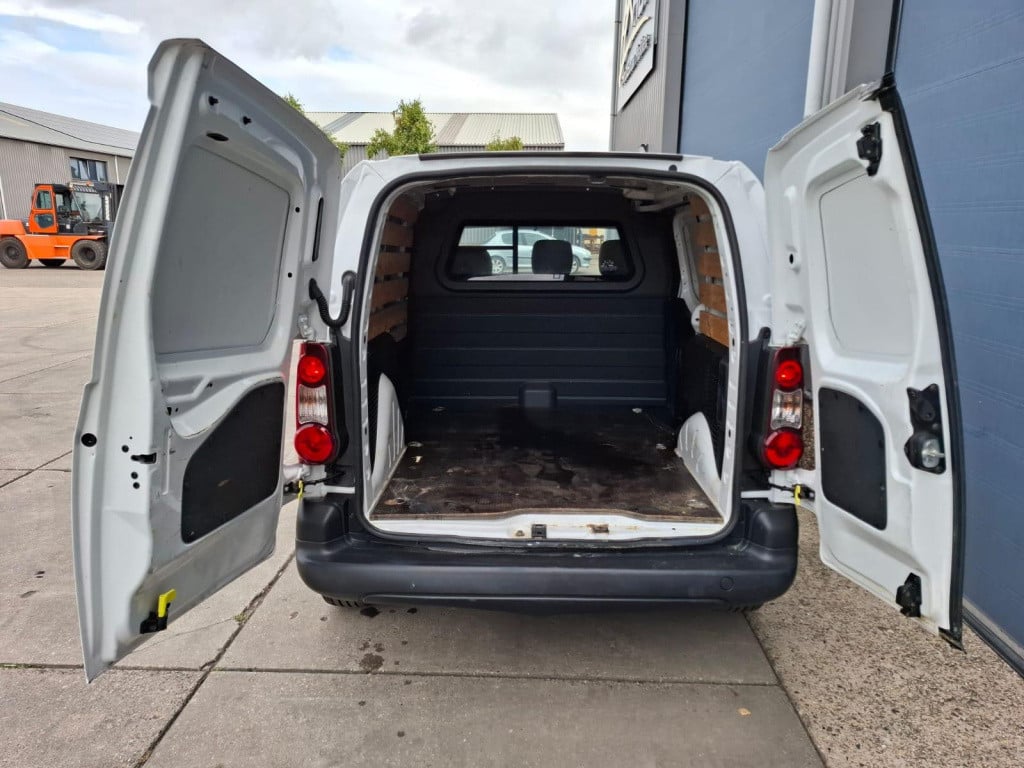Peugeot Partner 120 1.6 hdi 75 l1 xr airco / nap / elektrische ramen / 3 zi