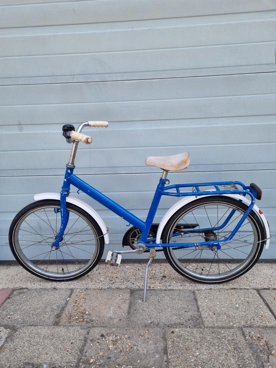 2 kinderfietsjes