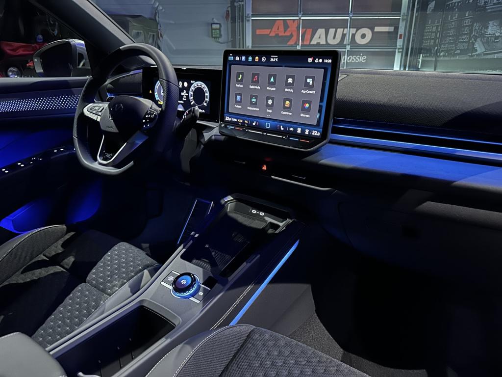 Volkswagen T-roc 1.5 etsi r-line first edition *led*camera*