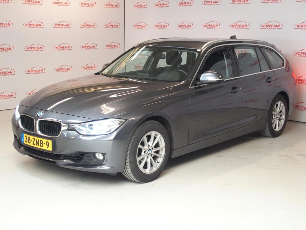 BMW 3-serie touring 320i high executive nl auto, leder, trekhaak