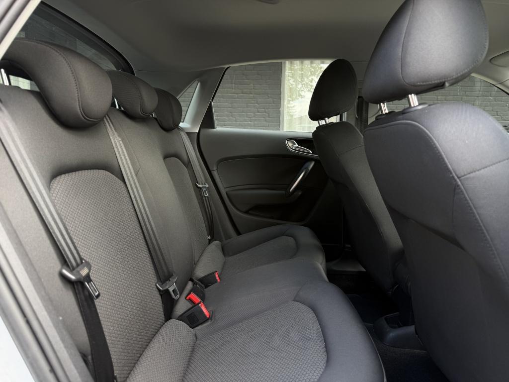 Audi A1 Sportback 1.2 tfsi - sline exterieur - nieuwe ketting -