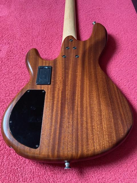 Sandberg Panther Rarewood 4-snarige j-bass
