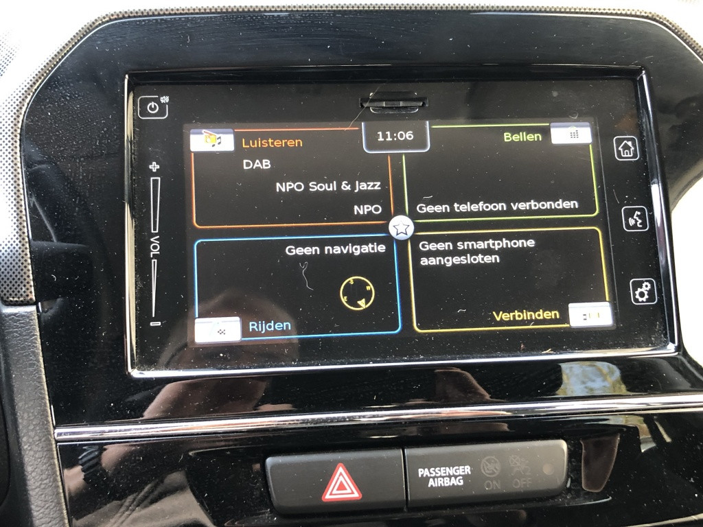 Suzuki Vitara 1.4 b.jet style smart hybrid