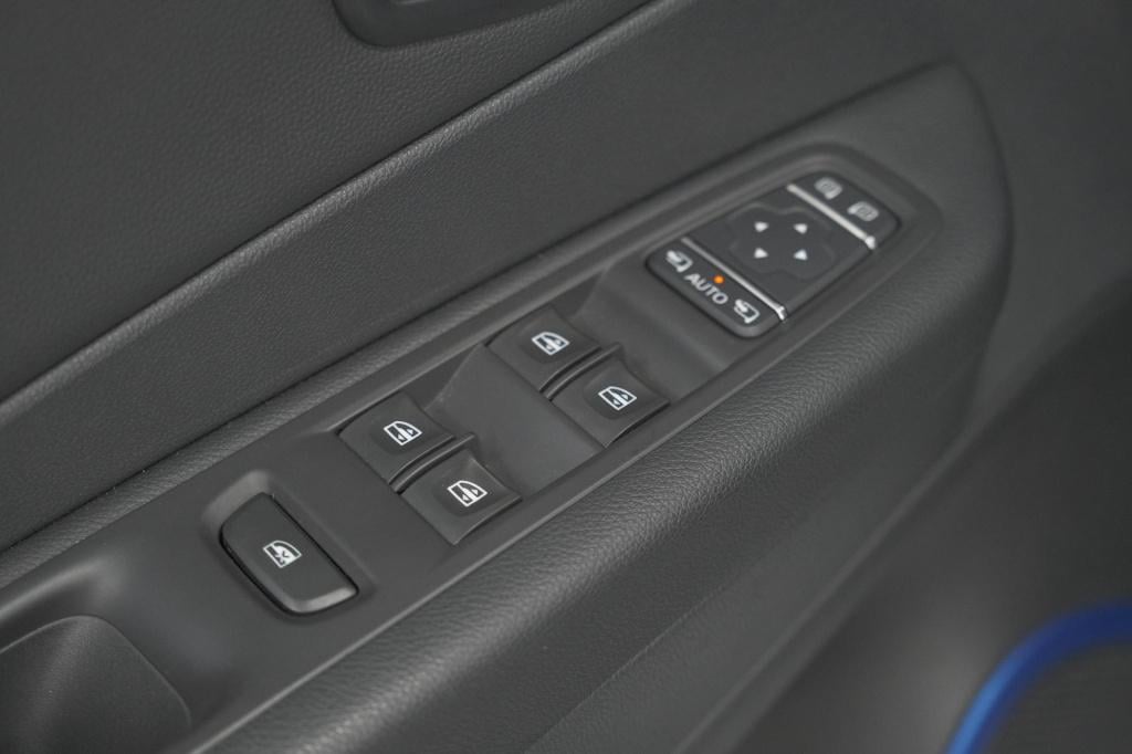 Renault Captur tce 150 edc s-version | trekhaak| camera | dodehoekdetectie 