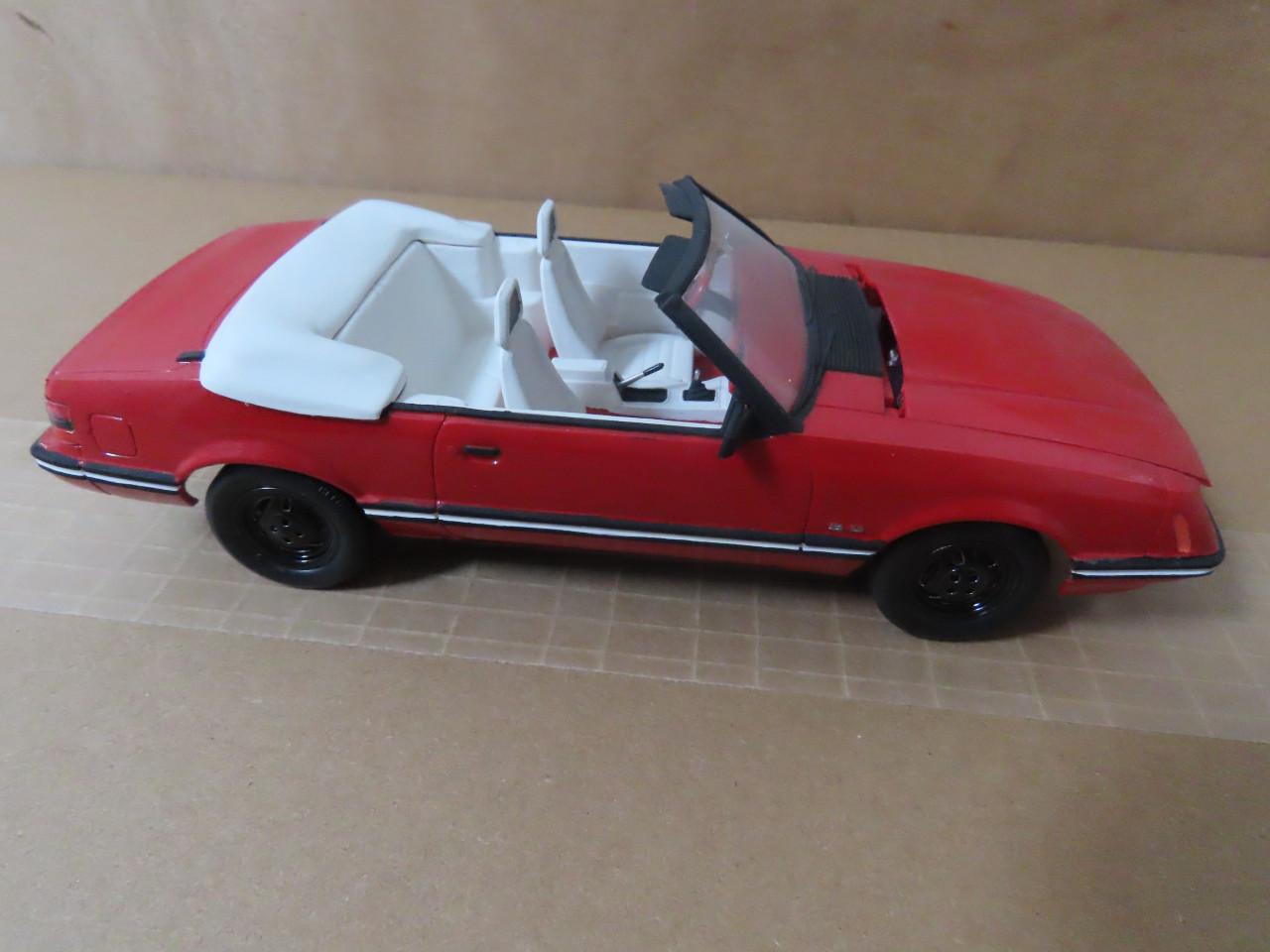 Modelauto plastic 4