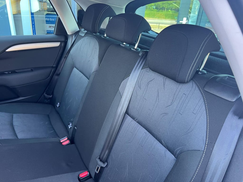 Citroen C4 1.6 vti collection, navi, trekhaak enz...