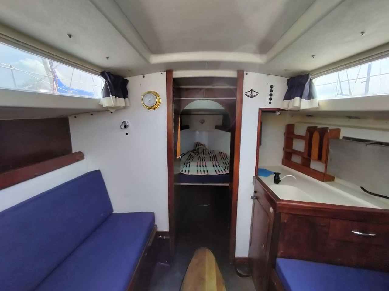 Te koop: Piewiet 700 Zeilboot – Klaar voor het seizoen!