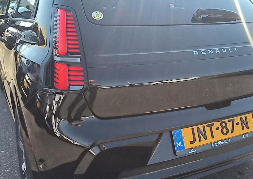 Renault 5 comfort range iconic cinq 52 kwh - demo / v2g pack safety & advan