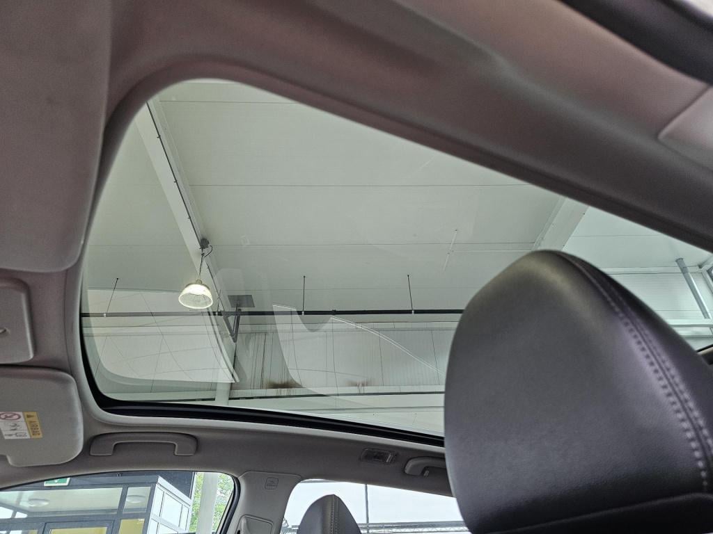 Nissan Qashqai 1.2 premier edition