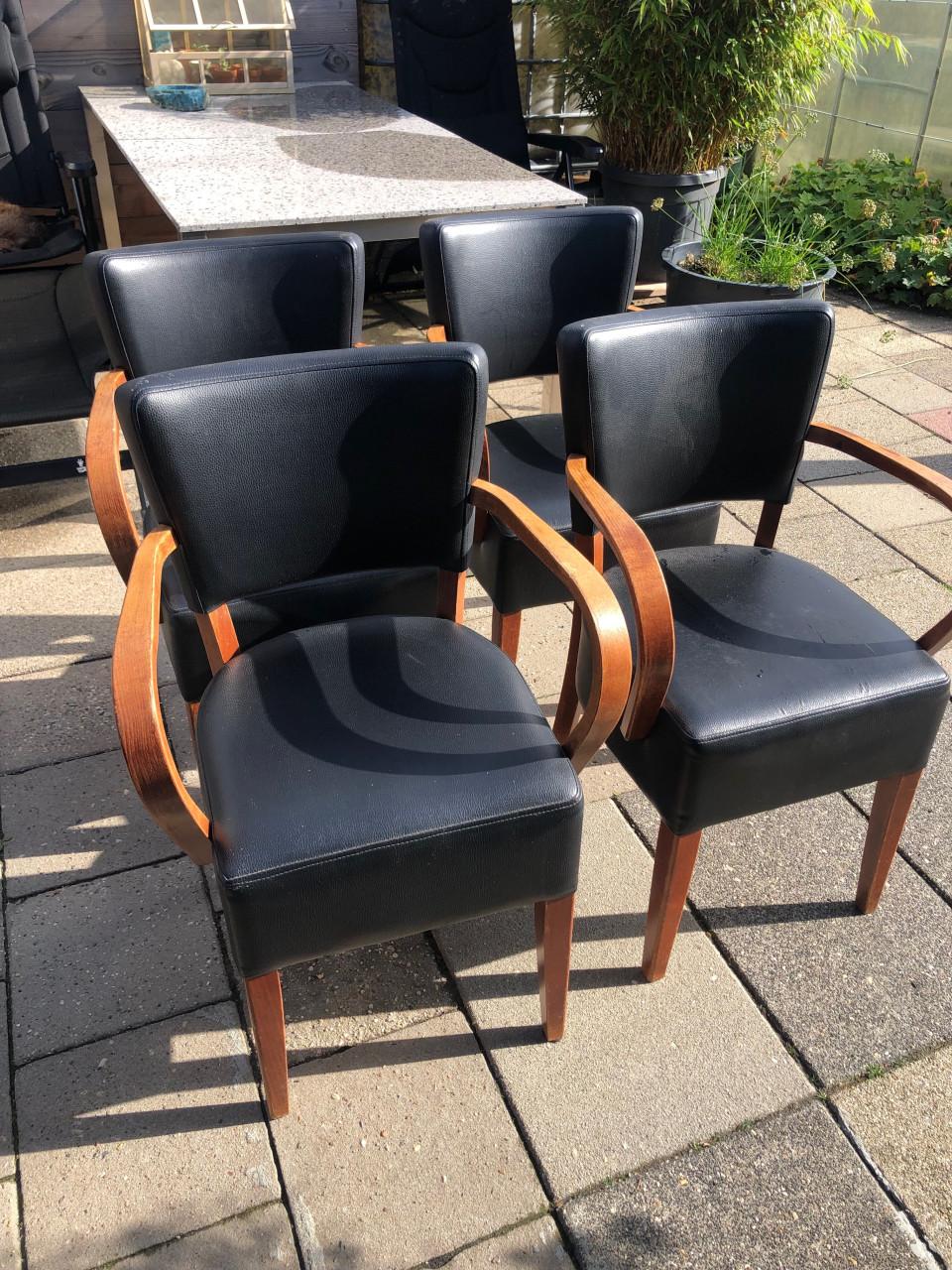 4 Vintage skai leren stoelen