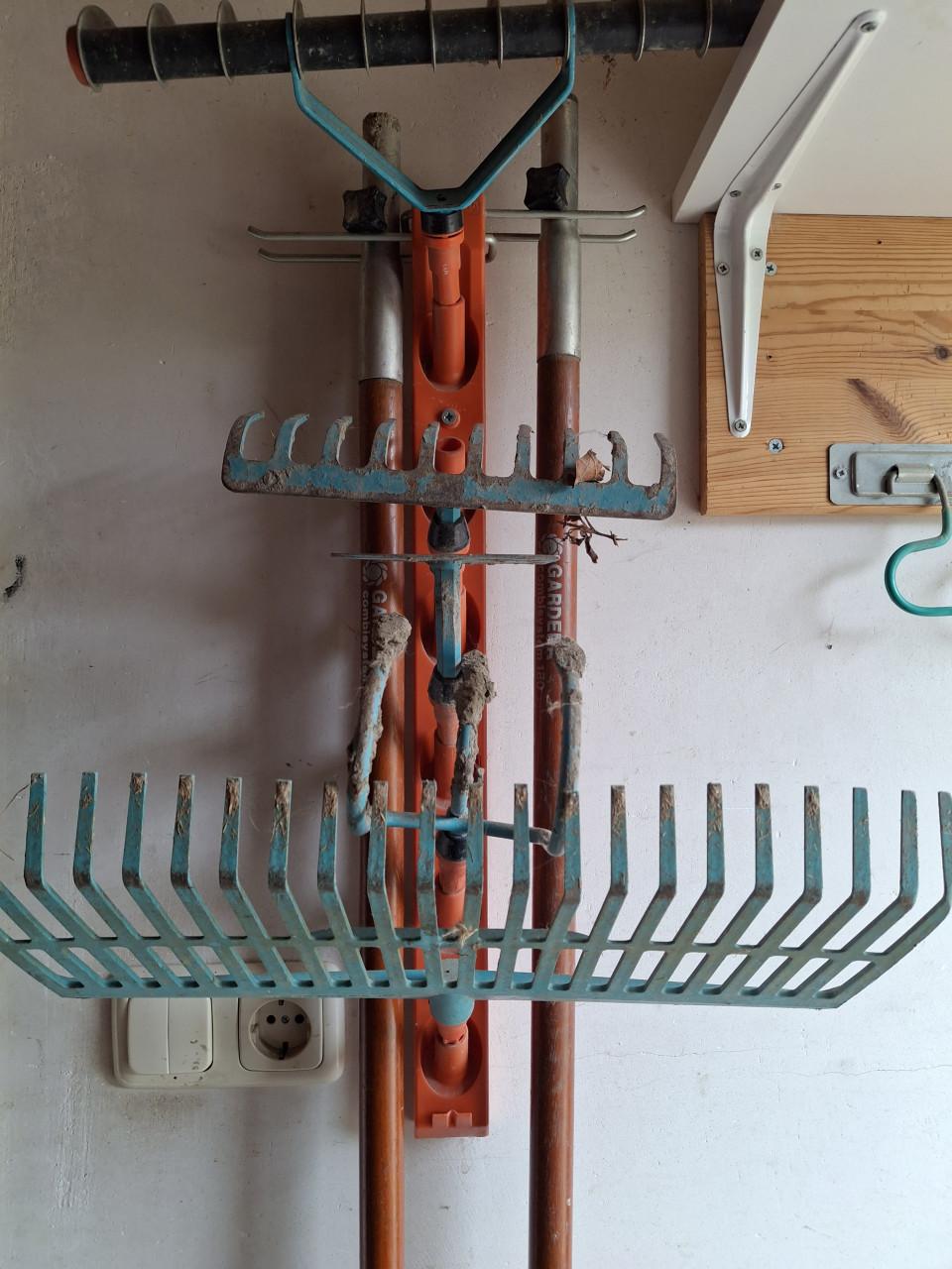 Gardena combisysteem ophangset 5 opzetstukken 2 stelen