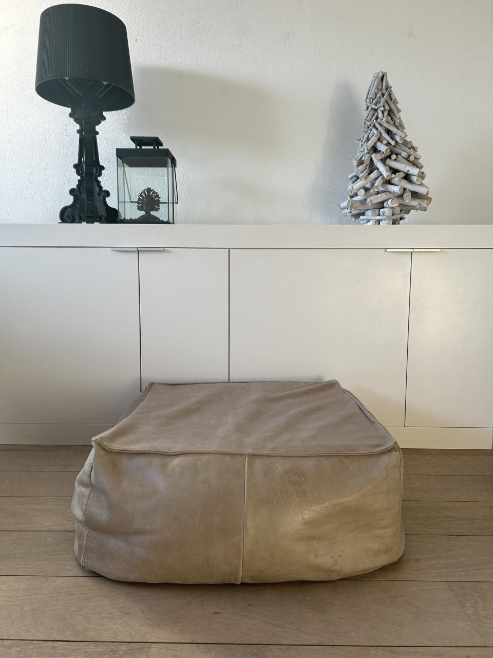 Poef Fred de la Bretoniere