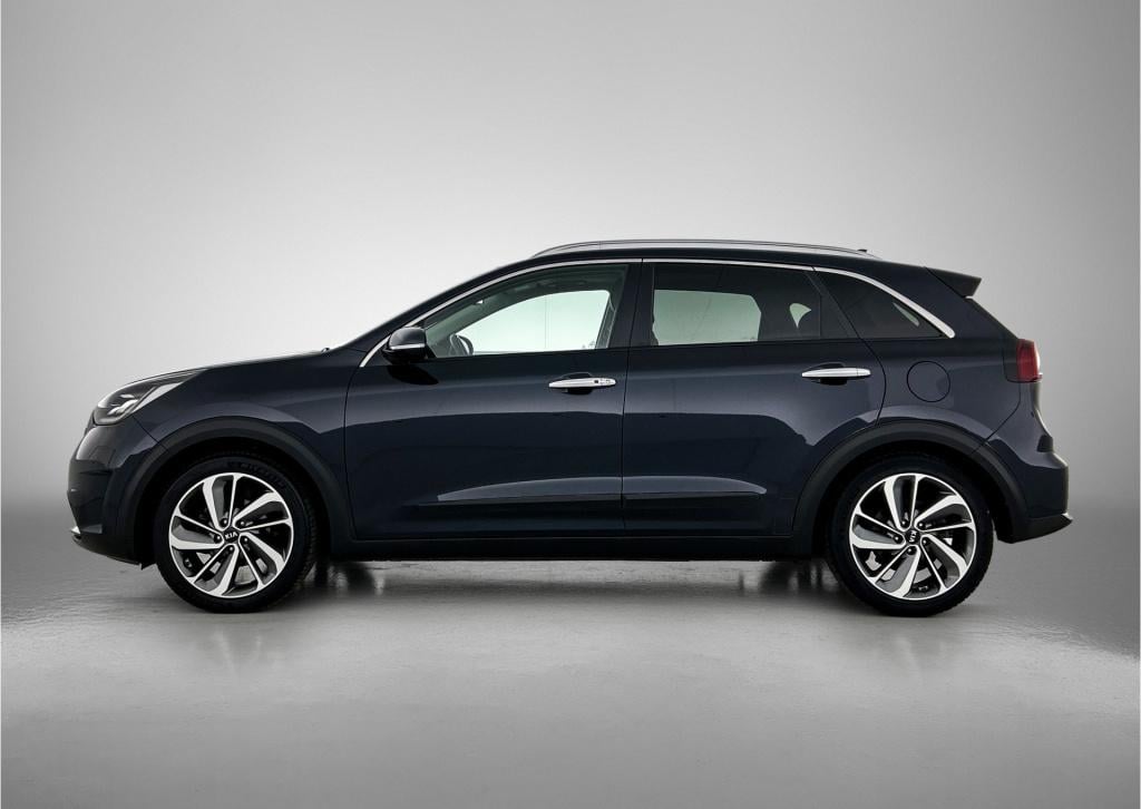 Kia Niro 1.6 gdi hybrid executiveline | trekhaak | jbl | schuifdak | stoelv