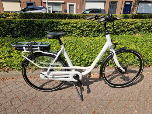 Zo goed als nieuwe Stella elektrische mama fiets