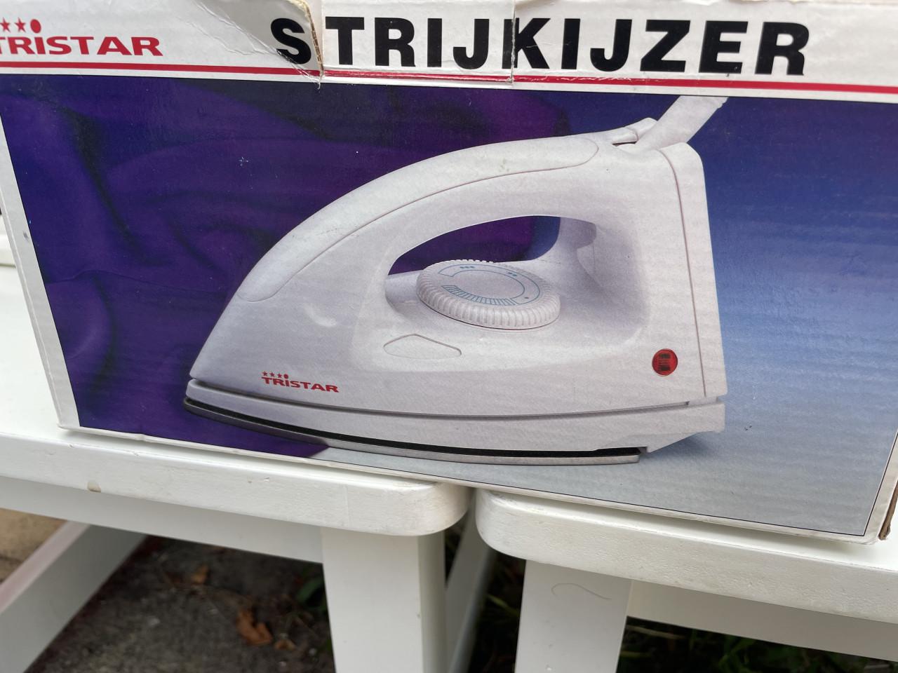 NIEUWE TOMADO Strijkplank en Mouwplankje!!