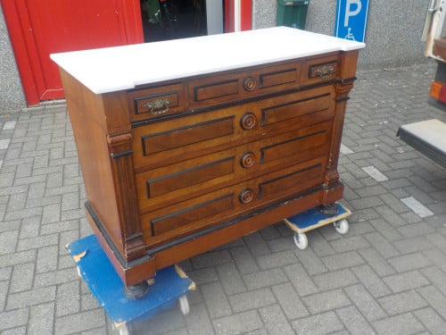 Antieke ladenkast met marmeren blad en 6 laden in goede staat KOOPJE