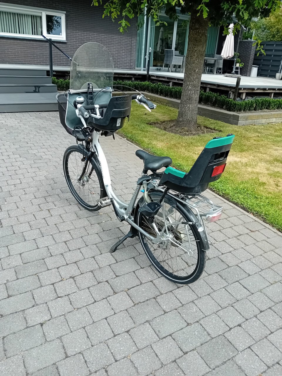 Moederfiets Sparta amazone 26inch frame 50 versnel 7 met stoeltjes en mand