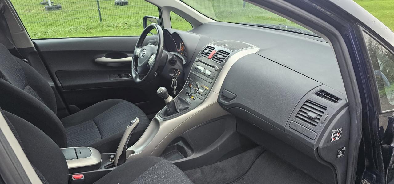 Toyota Auris 1.6-16V Sol Dealer Onderhouden! Inclusief 6 maanden garantie!!