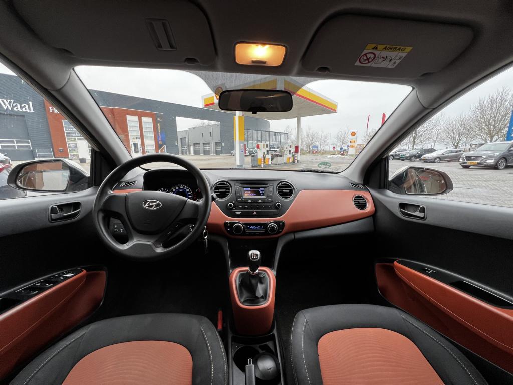 Hyundai I 10 1.0i i-motion comfort