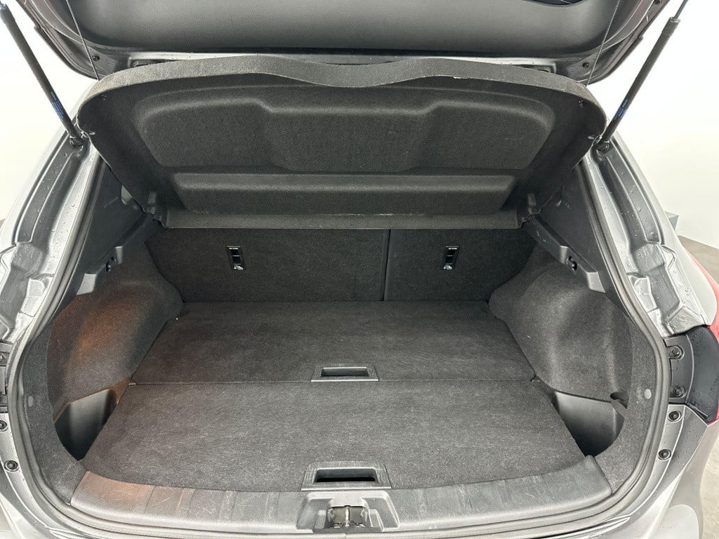 Nissan Qashqai 1.2 connect edition automaat pano camera clima cruise