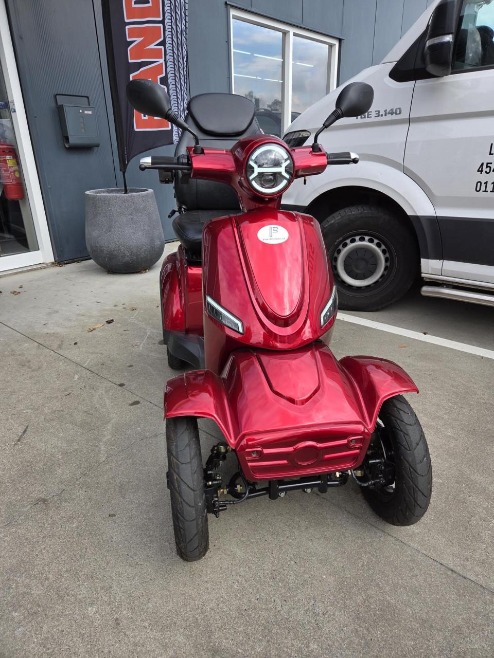 For Motion On Four scootmobiel