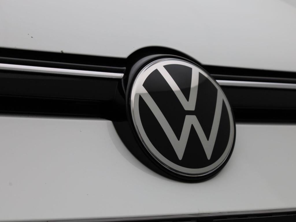 Volkswagen Golf 1.0 etsi life | automaat | stoel - stuur verwarming | navig