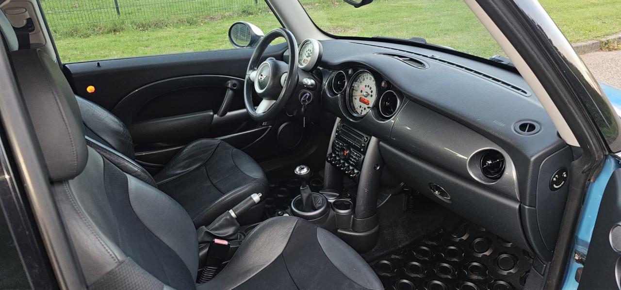 Mini 1.6 Cooper Pepper Airco 2 De Eigenaar In Topstaat!!