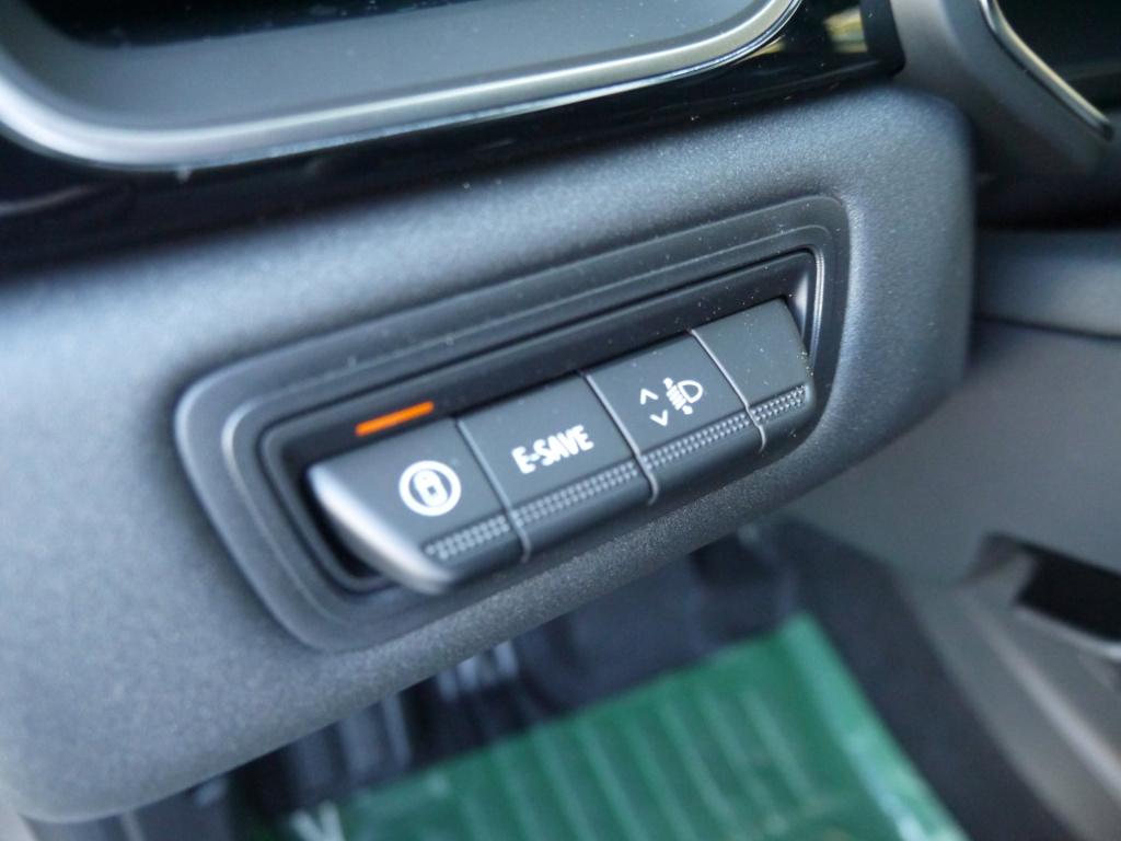 Mitsubishi Grandis 1.8 hev intense+