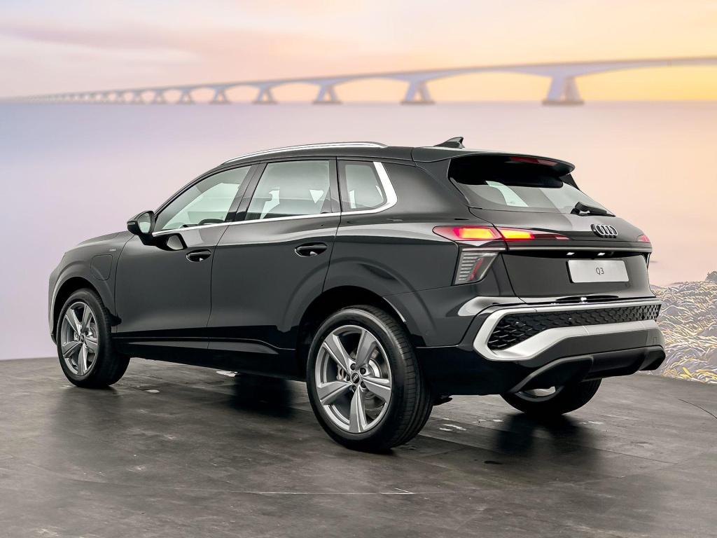 Audi Q3 s edition e-hybrid 272 pk suv l trekhaak