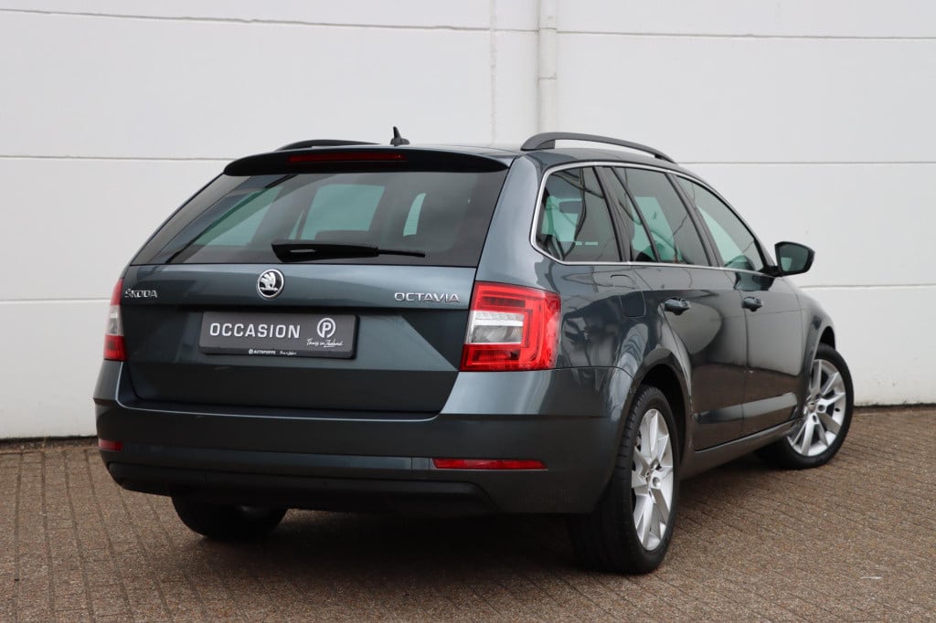 Skoda Octavia combi 1.0 tsi 115pk business edition plus
