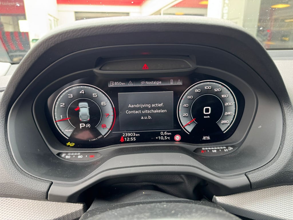 Audi Q2 35 tfsi s edition