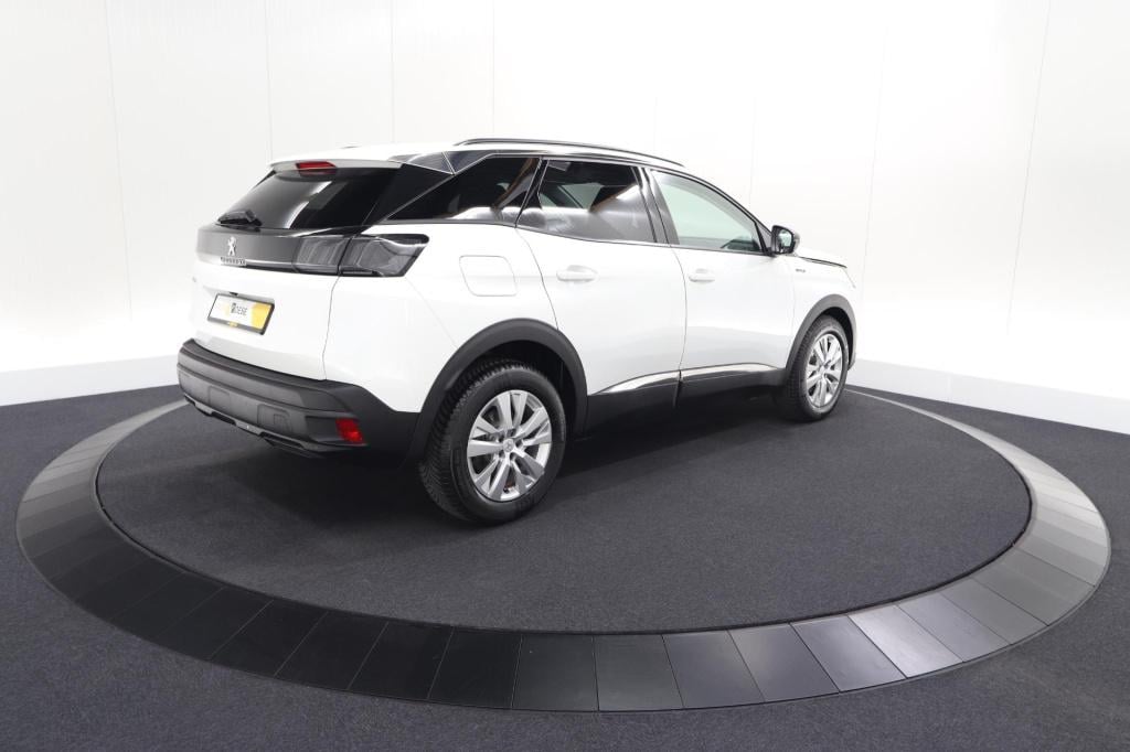 Peugeot 3008 puretech 130 eat8 style | camera | parkeersensoren | navigatie