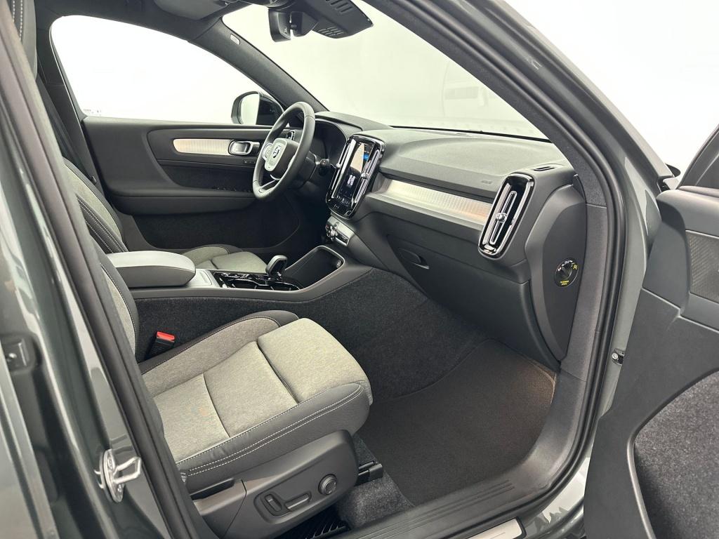 Volvo XC40 b4 gt plus dark | 360 camera |