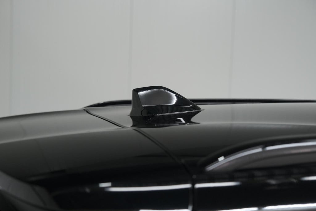 Peugeot 2008 puretech 130 eat8 gt | 360 camera | stoelmassage | adaptieve c