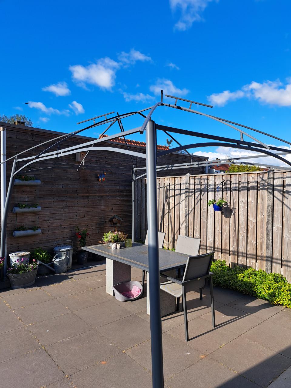 Paviljoen 3x4 met reserveset doeken voor bovenop.