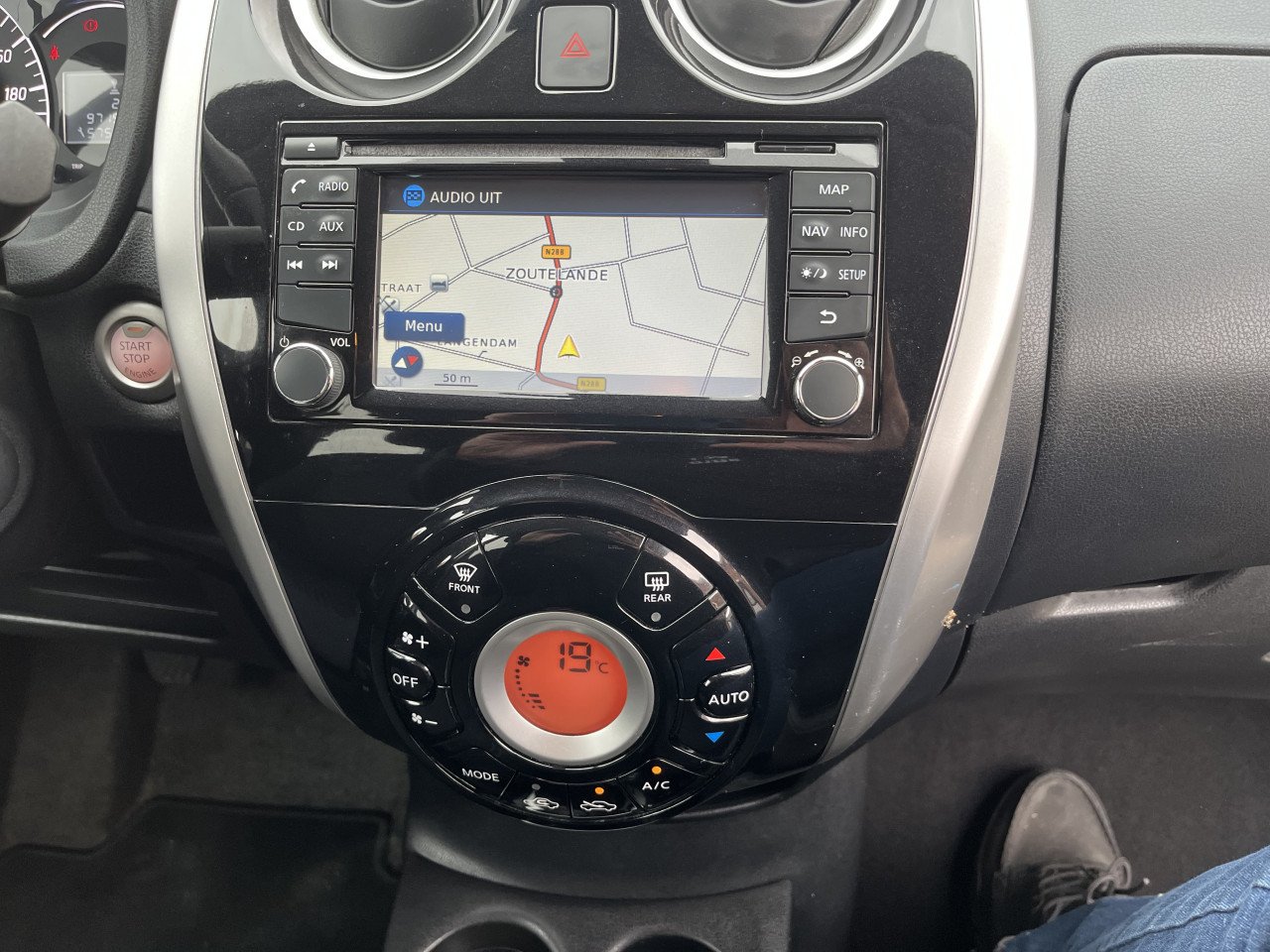 Nissan Note 1200 Connect Edition