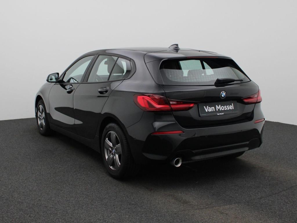 BMW 1 Serie 118i business edition | automaat | apple carplay / android auto