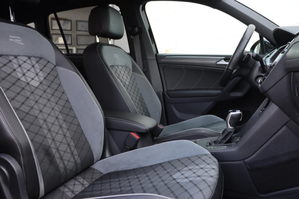 Volkswagen Tiguan 1.4 tsi ehybrid r-line business + 245pk dsg6