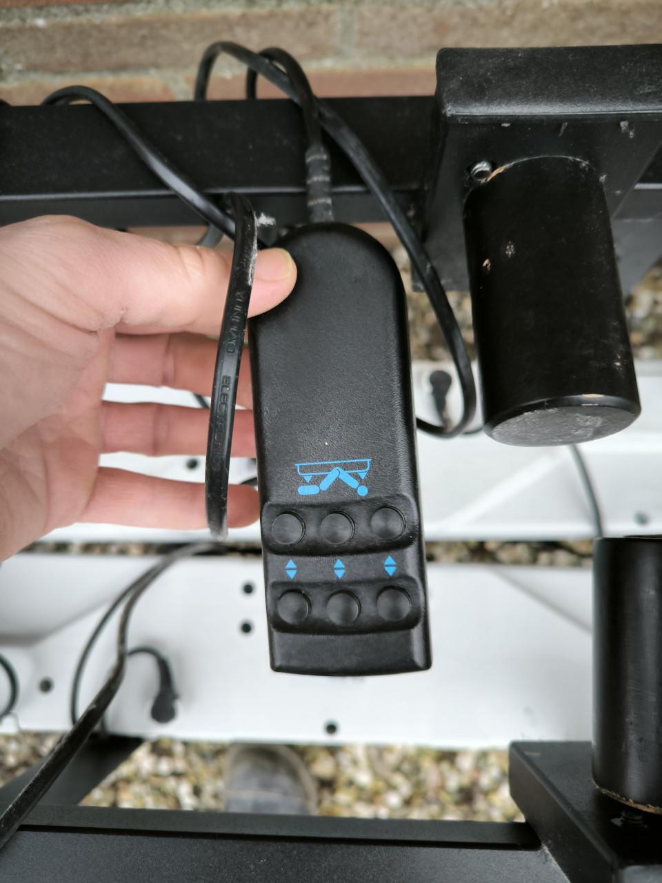 Electrische boxspring onderstel