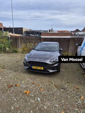 Ford Focus wagon 1.0 ecoboost hybrid st line business winter pack - led kop