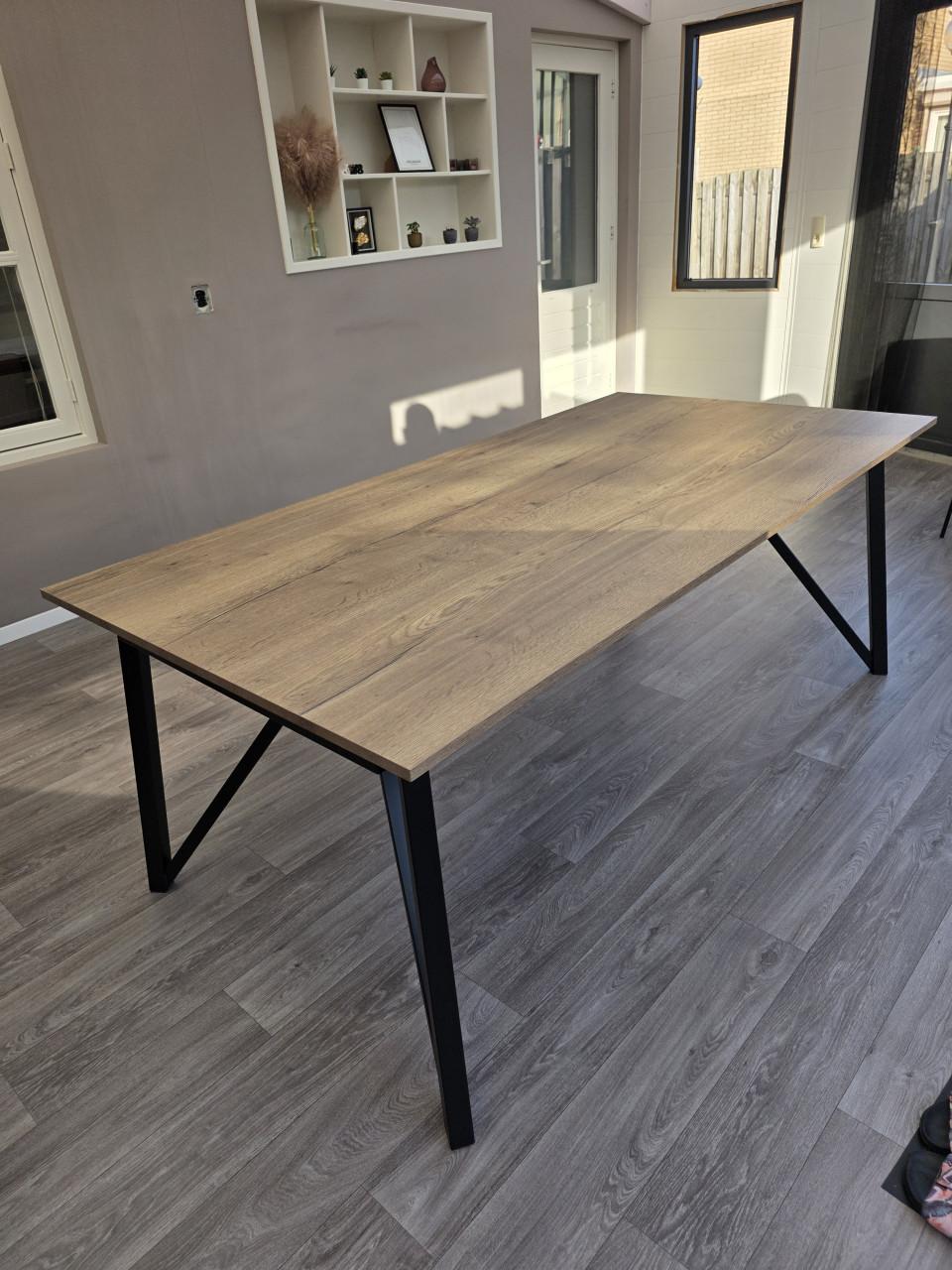 Uitschuifbare Eetkamertafel - 200/320x100