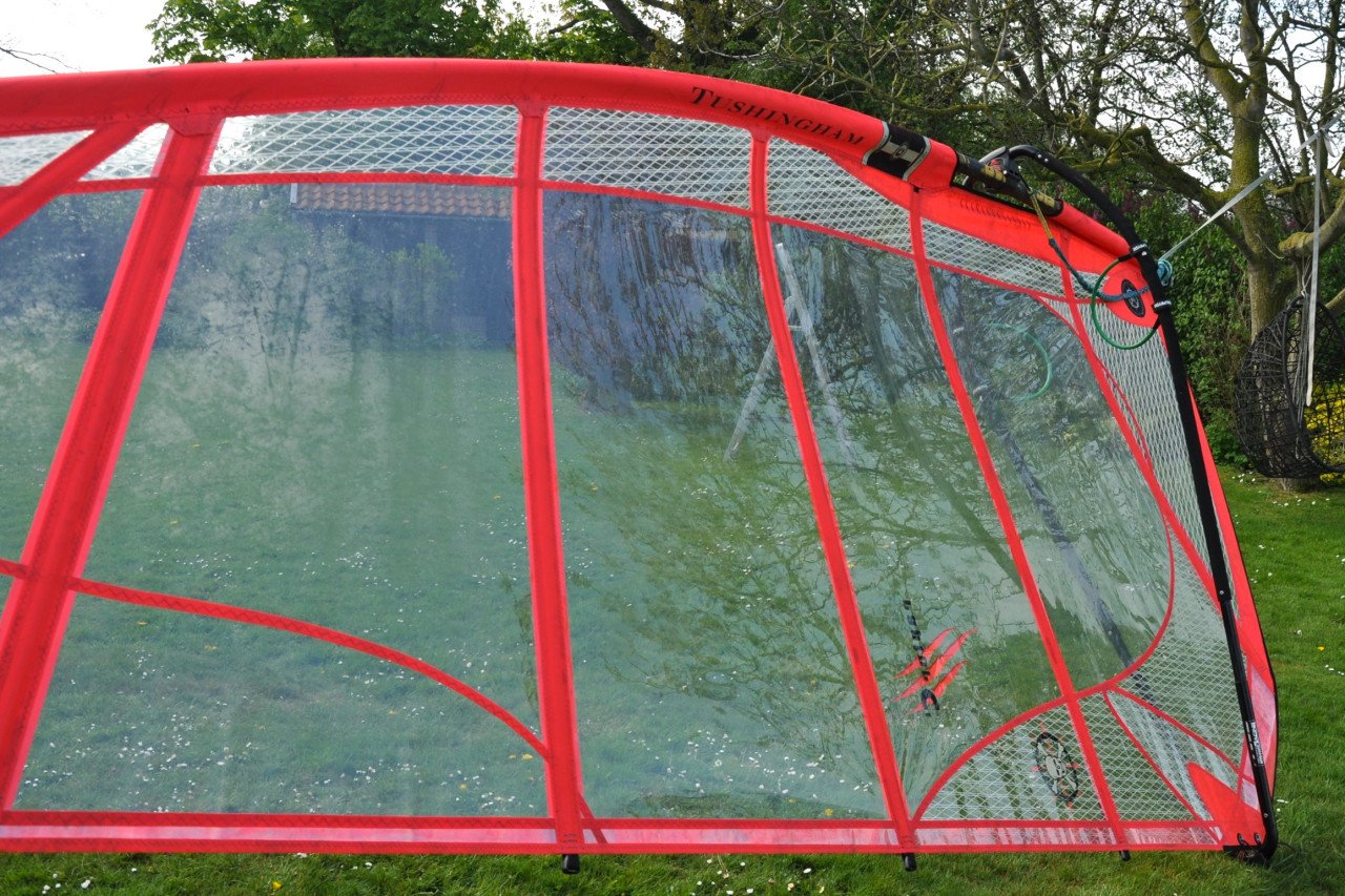 6.5m2 Tushingham Raptor Freeride zeil, FiberSpar mast, NeilPryde giek