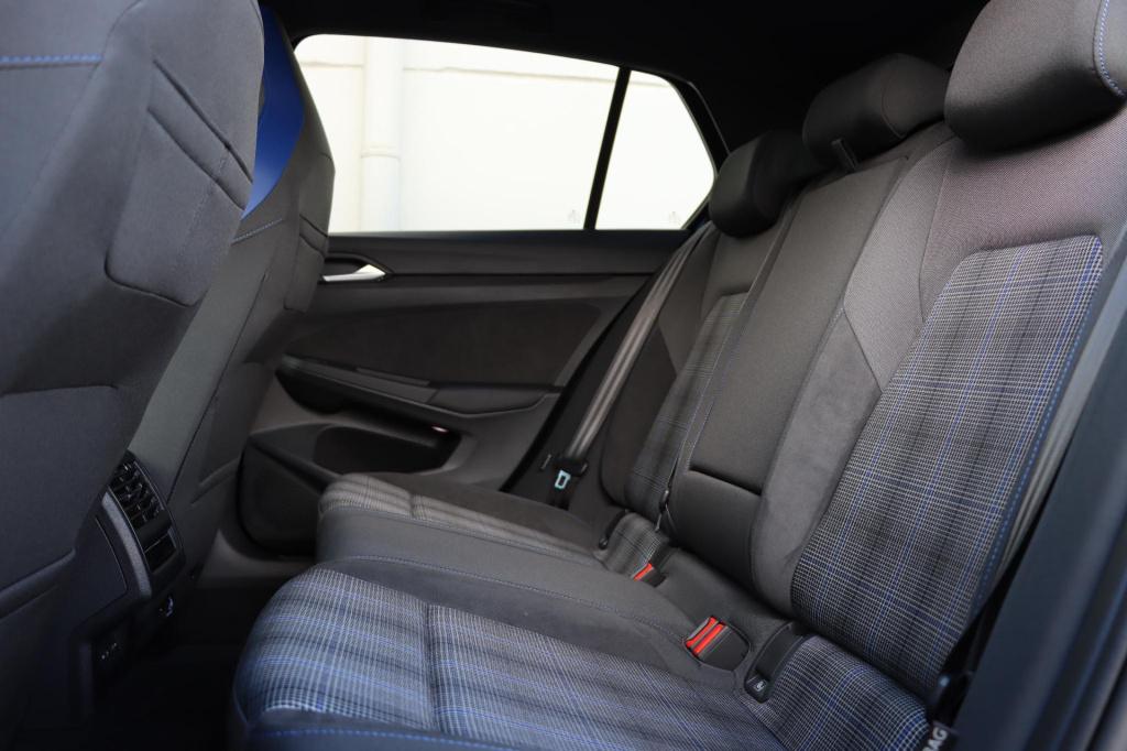Volkswagen Golf 1.5 ehybrid gte 272pk dsg6