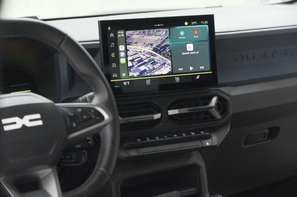 Dacia Duster mild hybrid 130 expression | camera | stoelverwarming | apple 