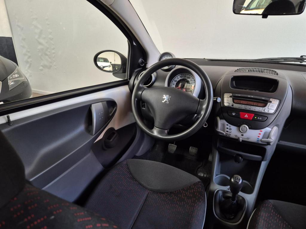 Peugeot 107 1.0-12v xr origineel nl / 5-deurs / airco