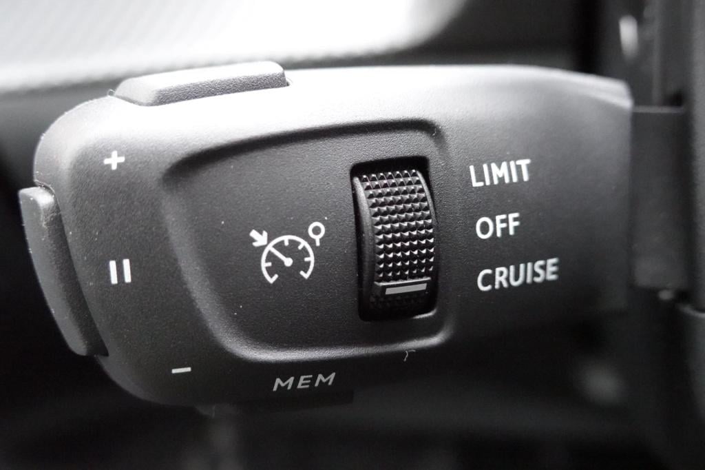 Peugeot 2008 1.2 puretech gt