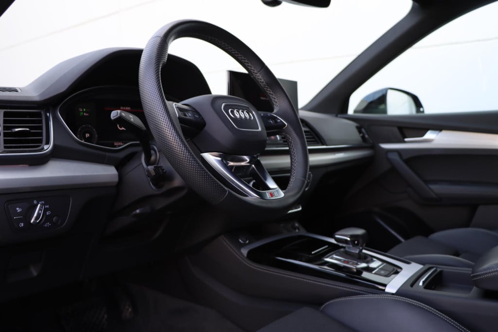 Audi Q5 50 tfsi e s edition quattro 300pk s-tronic