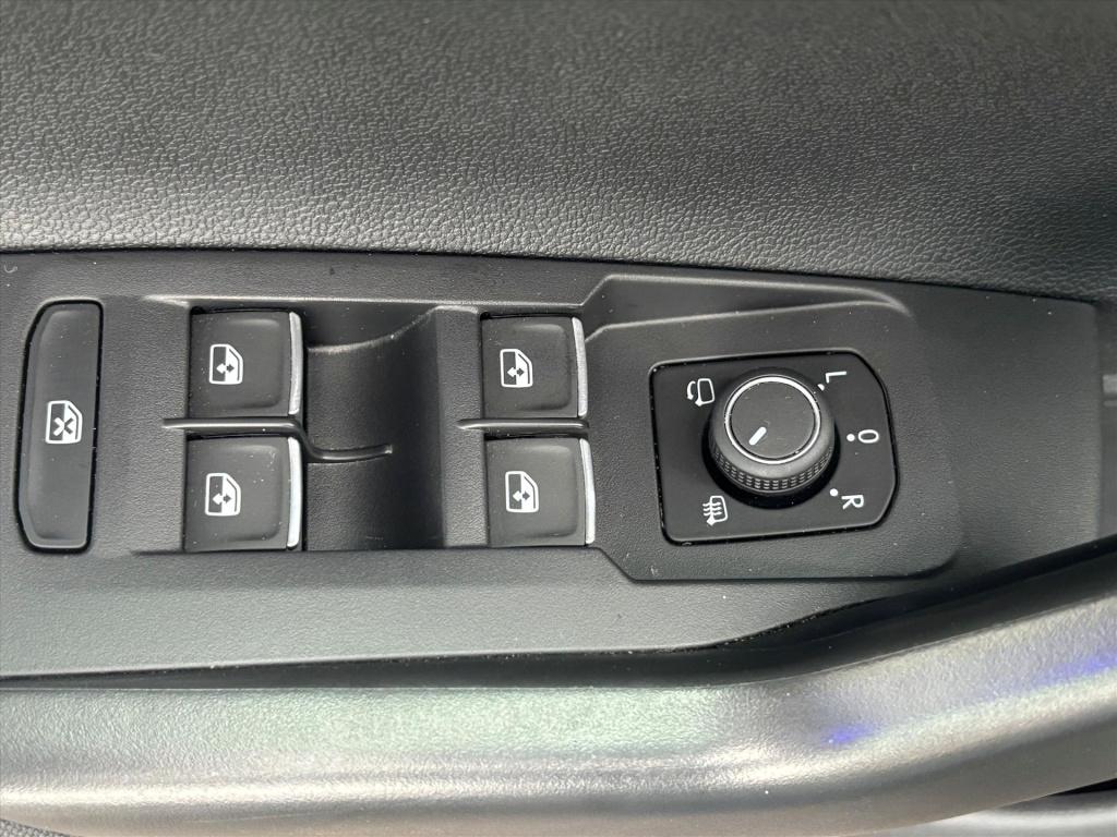 Volkswagen Taigo 1.0 tsi 110pk dsg-7 life business| iq -led light|dode hoek