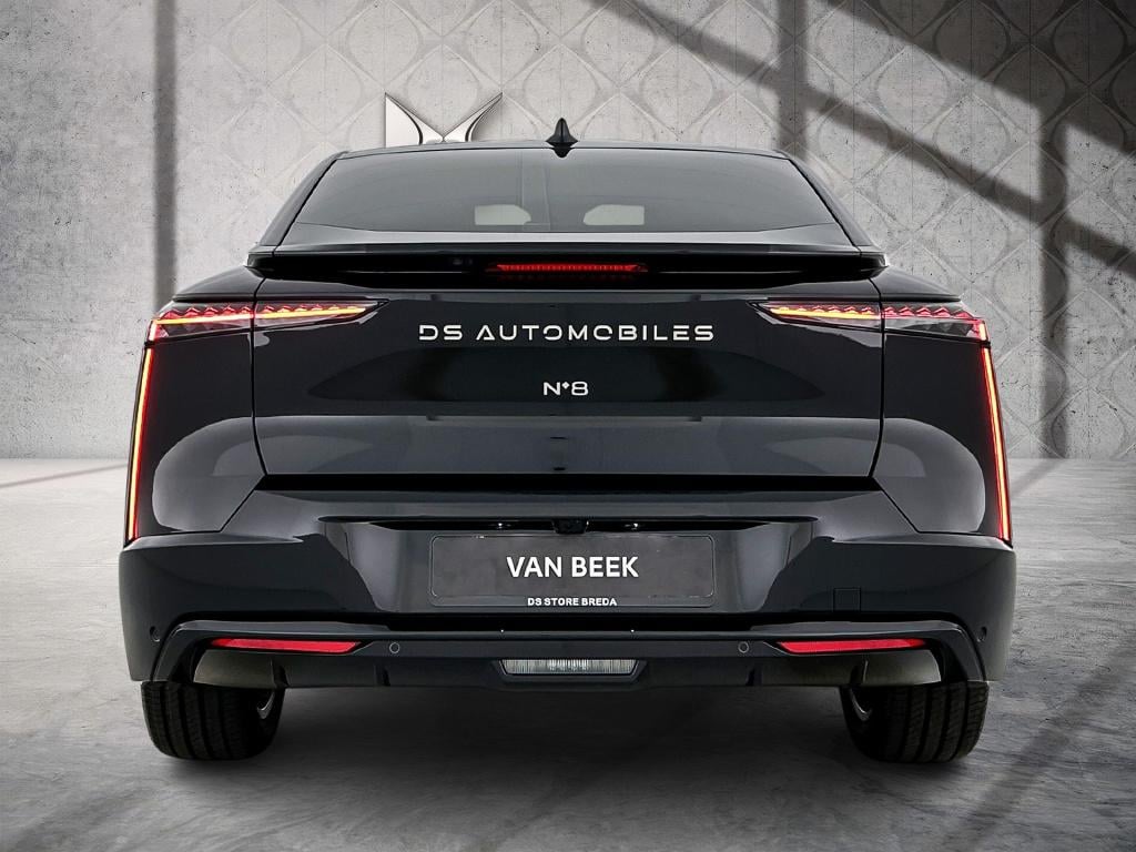 Ds Onbekend no 8 pallas black edition | pack tech |