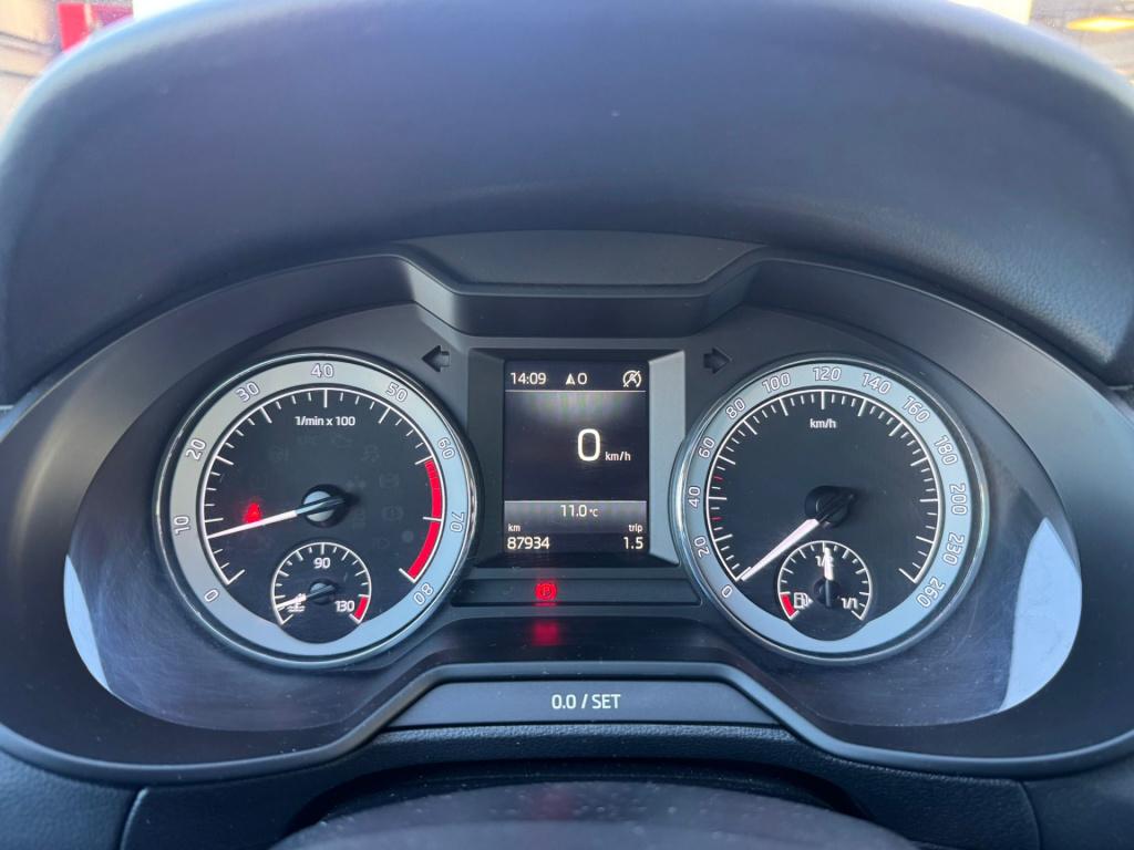 Skoda Octavia 1.5 tsi greentech ambition